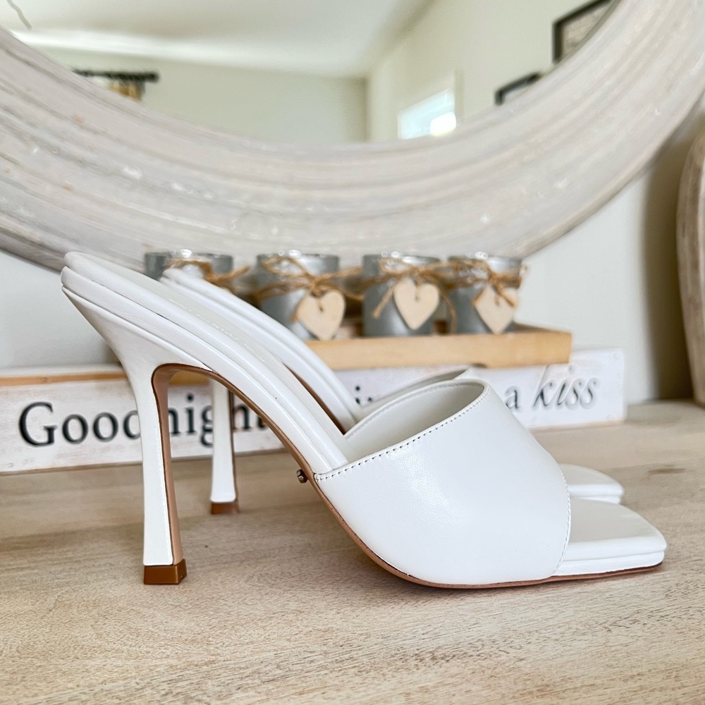 Slingback white Sandal Tony Bianco